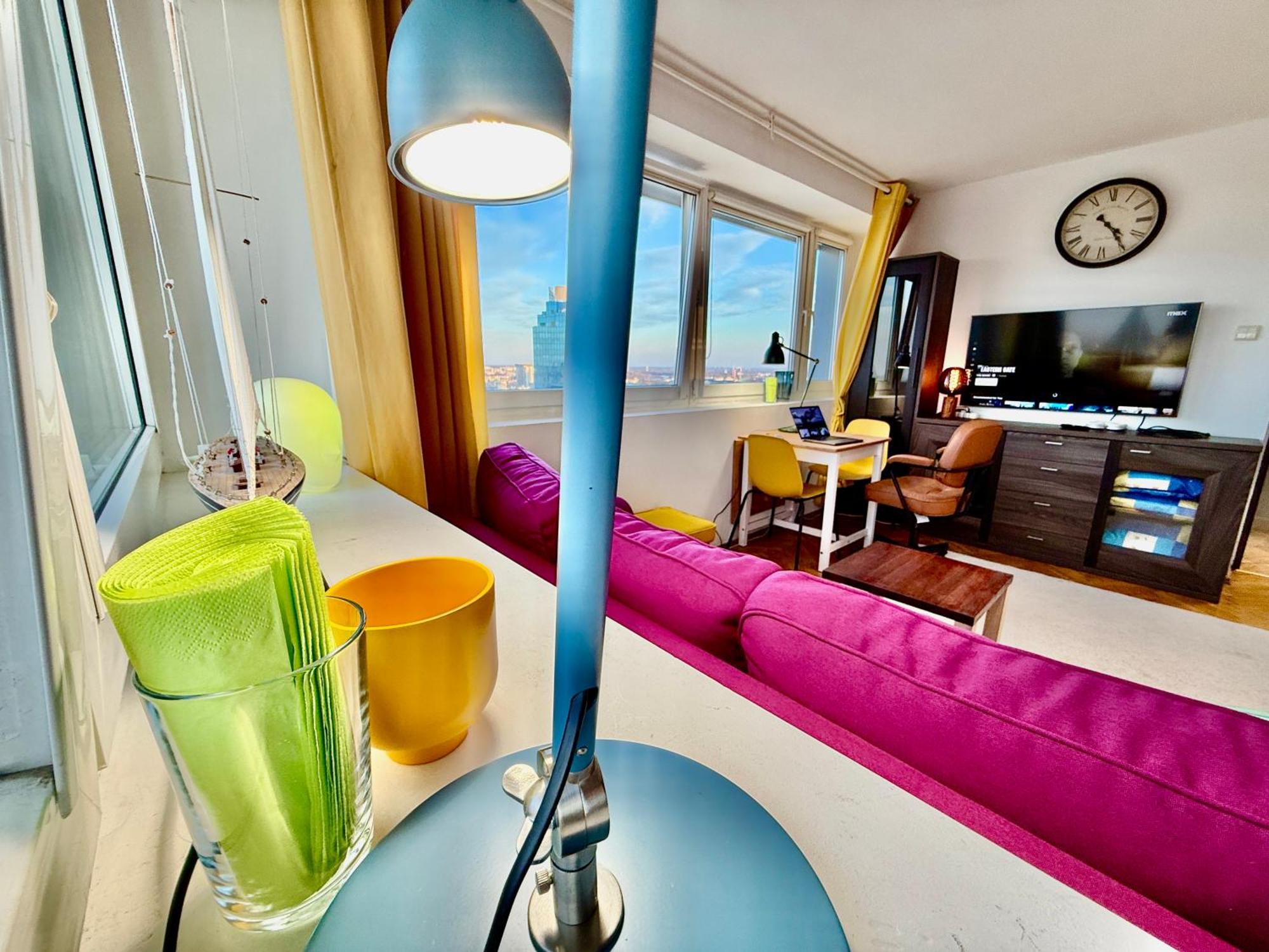 Super Apartment Yellow 2X Metro Fast Wifi 1 Gbs Netflix Panorama Miasta 바르샤바 외부 사진